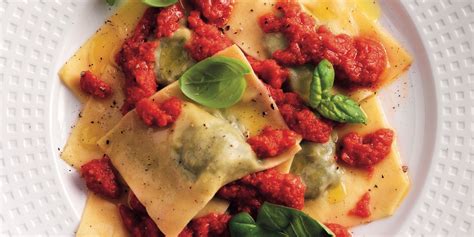 What Is Ravioli Definition And Meaning La Cucina Italiana