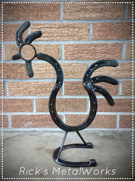 Horseshoe Funky Chicken Rockin Rooster Home Table Kitchen Indoor