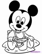 Mickey Coloring Mouse Disney Maus Minnie Micky Pluto Football Printable Babies Stitch Sand Funstuff Disneyclips sketch template