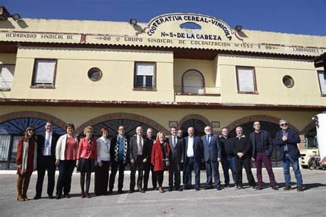 Selección de casas rurales albacete, turismo rural de calidad en castilla la mancha. Page visita cooperativa vitivinícola y bodega en Casas ...