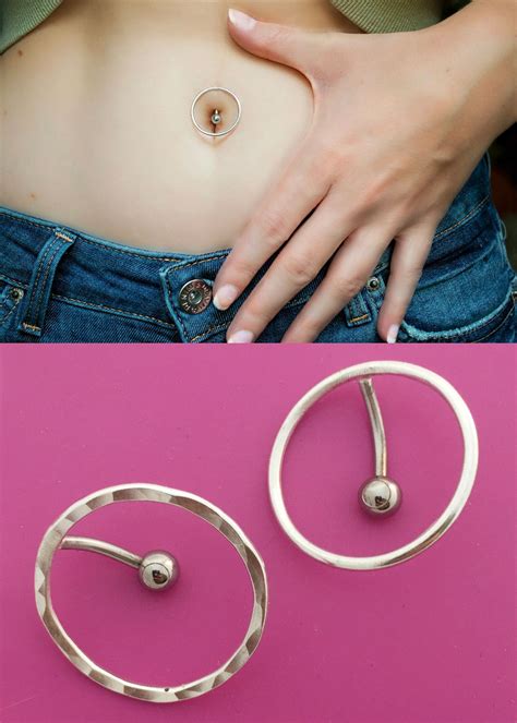 This Is Such A Unique Belly Button Ring Very Modern Belly Button