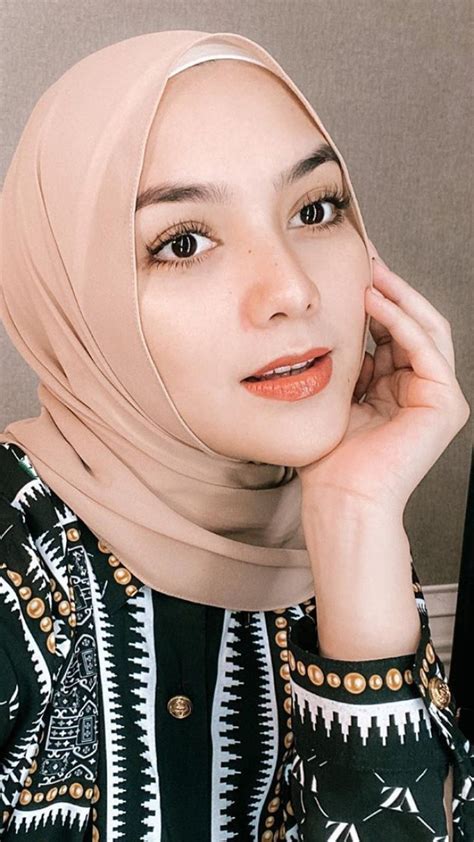 Wanita Tercantik Di Indonesia Telegraph