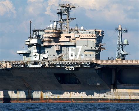 Kennedy (cv 67) was named for the 35th president of the united states. USS John F. Kennedy (CV-67) Supercarrier, Delaware River ...