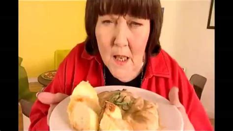 Suzies S Cooking Sung By Suzie Sweet Balamory Song Youtube