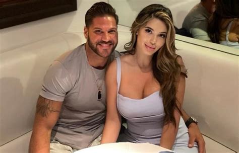 All The Details We Know About Ronnie Ortiz Magro S Girlfriend