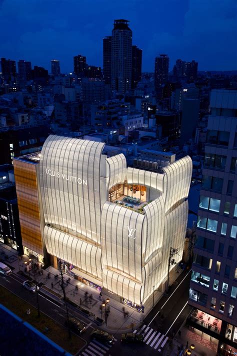 Osaka Japan Louis Vuitton Iqs Executive