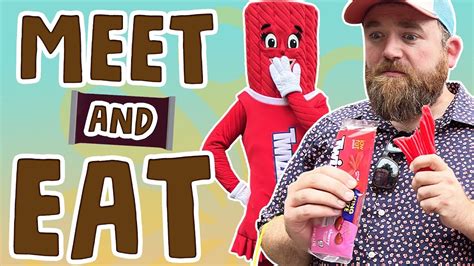 Hershey Park Candy Character Meet And Eat Distory Dan Youtube
