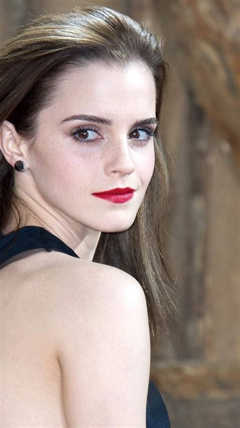 Celebrity Beautiful Red Lips Emma Watson Wallpaper Emma Watson