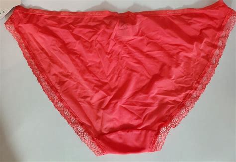 Nwt Calvin Klein Bikini Panties W Lace Trim Nylon Elastane D3447 1sa Orgcoral M Ebay