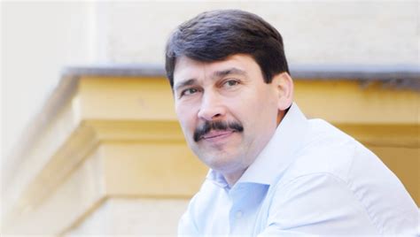 Mindannyiunk felelőssége a teremtett világ megőrzése. Áder János aláírta a katások 40 százalékos büntetőadójáról ...