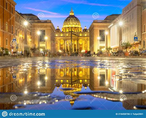 Maravillosa Vista De La Catedral De San Pedro Roma Italia Foto