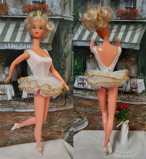 Vintage Barbie Doll Ballerina Platinum Blonde 9093 1975 1976 Taiwan Ebay Vintage Barbie