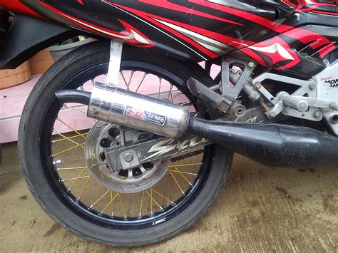 Berikut beberapa jenis modifikasi yang berbasis satria 2 tak, klik gambar buat memperbesar brosis : satria 2 tak modifikasi