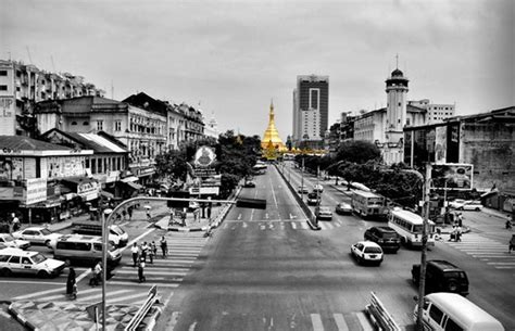 Sule Pagoda Taken Using Nikon D90 Pagoda Yangon Modern History