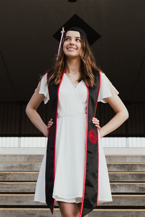 Cute Graduation Dresses To Get Your Next Chapter Off To A Stylish Start