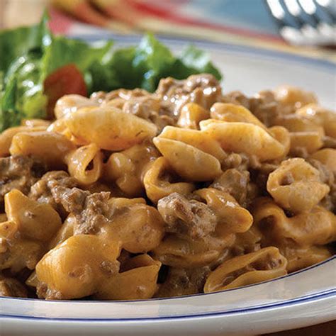 Melty cheese and hamburger and cooked with macaroni for a quick and easy weeknight dinner the whole family will like. Velveeta Macaroni And Cheese With Ground Beef Recipes | Yummly