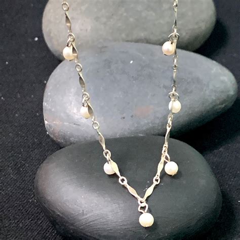 Vintage Dainty Freshwater Pearl Necklace In Sterling Silver
