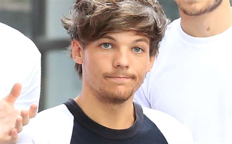 Louis Tomlinson Des One Direction Fait Son Coming Out Star 24