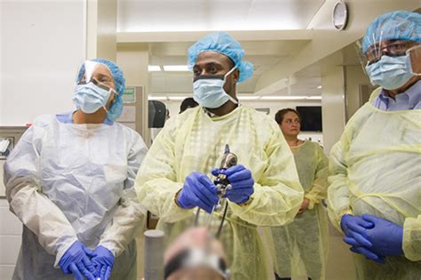 Neurosurgeons Gather At Minimally Invasive Cranial Neurosurgery Cme