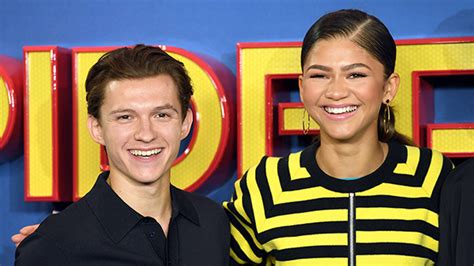 In may, tom was pictured leaving zendaya's la residence and the pair had also been spotted on cinema trips. Tom Holland e Zendaya si innamorano nel primo trailer di ...