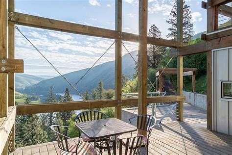 Clearwater Canyon House Uncrate