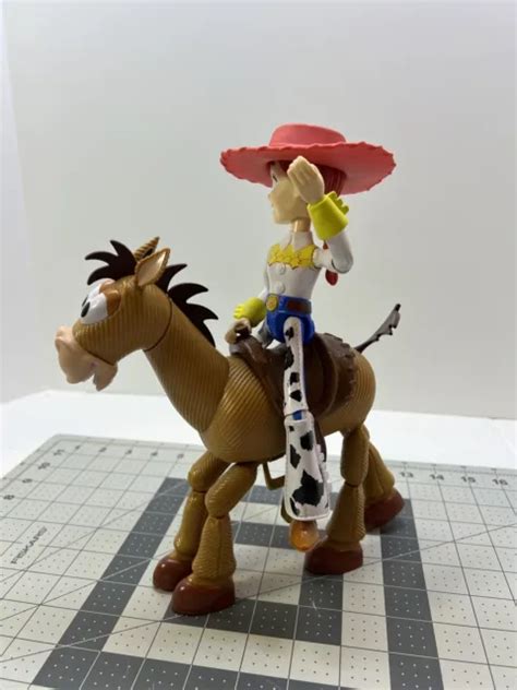 Disney Pixar Mattel 2017 Toy Story Jessie And Bullseye Poseable Toy