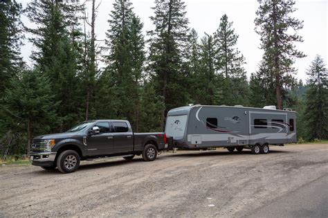 5 Best Small Toy Hauler Rvs In 2022 Drivin And Vibin