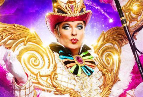 the best christmas theatre and pantomimes in london to book now by stage savvy on stagedoor