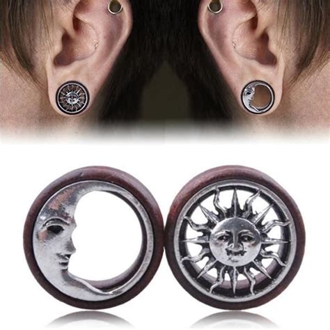 1 pair fashion wood sun and moon hollow ear plugs saddle flesh tunnel ear gauges expander women