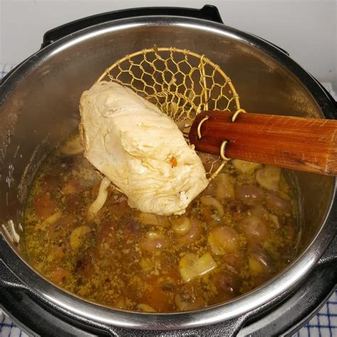 Pressure cooker italian chicken marsala. Pressure Cooker Chicken Marsala Mushroom Soup | This Old Gal