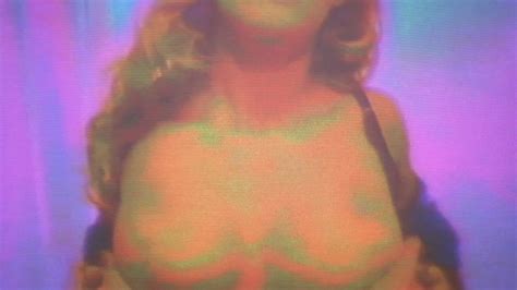 Nude Video Celebs Loryn Locklin Nude Fortress 1992