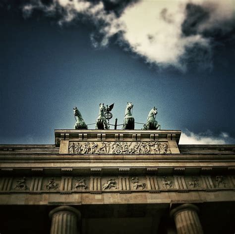 Geheimer raum des brandenbuer tores berlin. Quadriga Gebäude Brandenburger Tor in Berlin | Download der kostenlosen Fotos