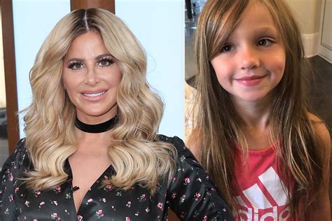 Kim Zolciak Claps Back At Critics Who Claim She Let 5 Year Old Daughter Wear Makeup