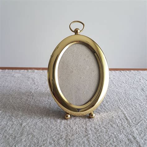 3 X 4 Oval Brass Gold Tone Metal Picture Frame Etsy Metal Picture
