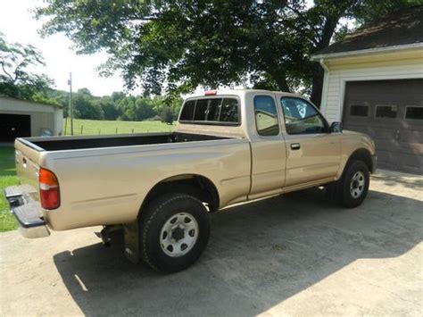 Purchase Used 1998 Toyota Tacoma Dlx Extended Cab Pickup 2 Door 27l In
