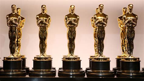 The 2019 oscars are ready to roll. The 2020 Oscars Will Be Host-Less for Second Year in a Row ...
