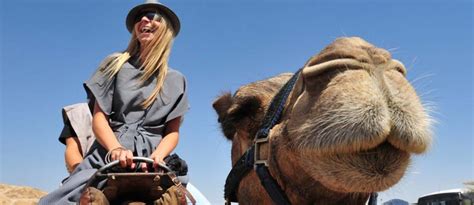 Camel Riding In Dubai Desert Safari Platinum Heritage And More Mybayut