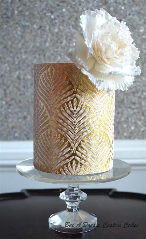 Gold Leaf Cake Decorated Cake By Elisabeth Palatiello Cakesdecor