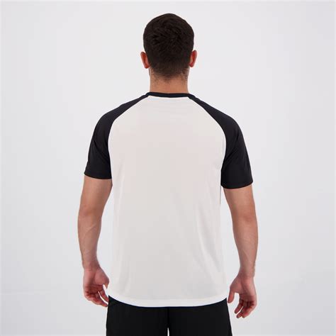Jun 04, 2021 · na camisa 2, o branco é a cor predominante. Camisa Ponte Preta Escudo Branca - FutFanatics
