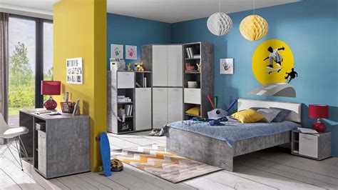 Neu gekauft für 900 €, erst 2 jahre. Bett CANMORE Jugendzimmer in Beton grau und weiß 120x200