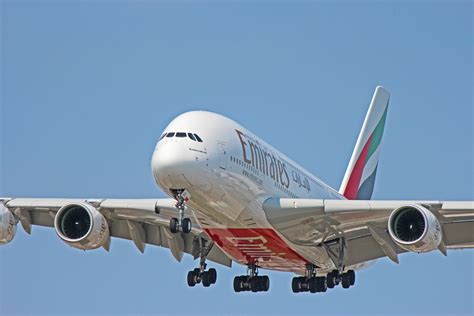 I'd never flown on an airbus. A6-EUL: Emirates Airlines Airbus A380-800 (Bully To A ...