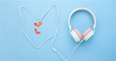 13 Podcasts About Love And Sex To Spice Up Your Commute Huffpost Uk