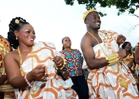 Togolese Traditional Wedding Styles In 2021 African Wedding African