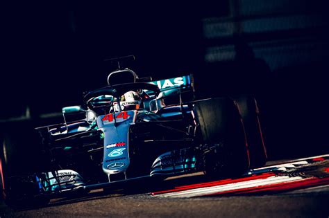 A despondent lewis hamilton expects title rival max verstappen to go from pole to victory at the hamilton will go to silverstone seeking his 100th win in f1. F1: Hamilton Wins Russian GP, Bottas Angry with Team ...