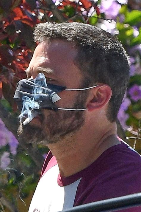Ben Affleck Wont Let Face Mask Stop Him From Smoking