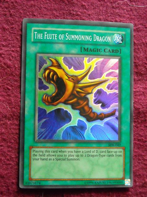Yu Gi Oh The Flute Of Summoning Dragon Sdk 042 Normal Spell Card