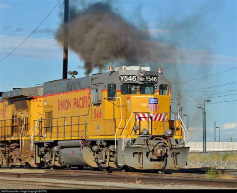 Upy 546 Union Pacific Emd Gp15 1 At Denver Colorado By Buffie Union