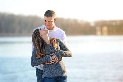 7 ways to practice loving your husband everyday club 31 women