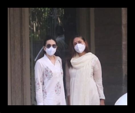 Kareena Kapoor And Karisma Kapoor Spotted At Dad Randhir Kapoors House Warming Party
