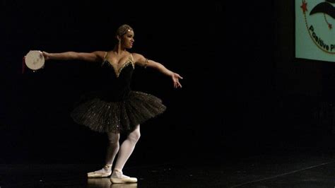 Deirdre Kelly S Ballerina Probes Dark Side Of Dance Entertainment Cbc News